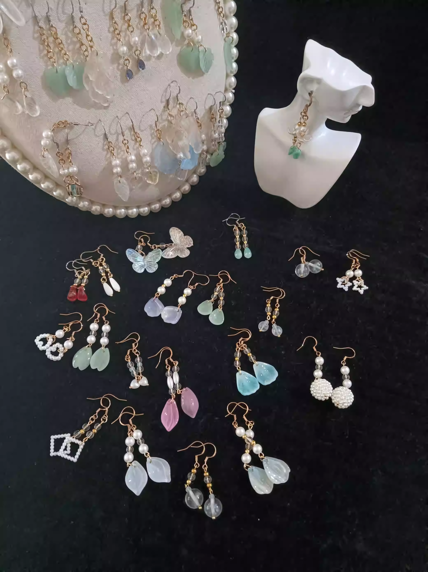 Handmade simple earrings