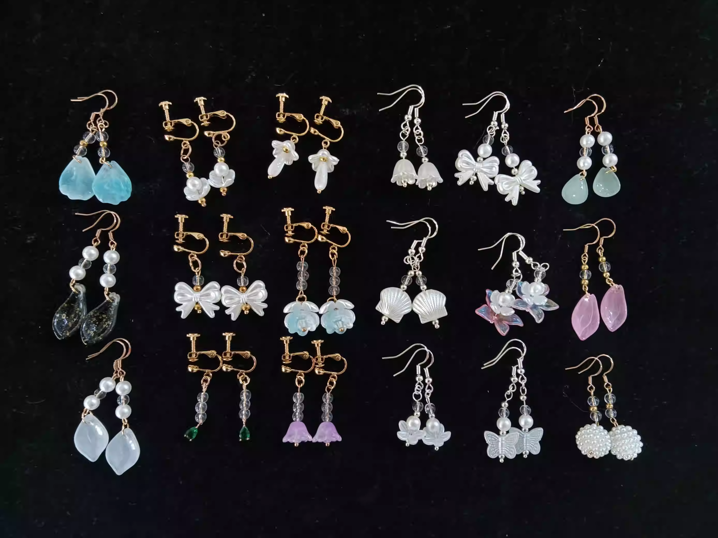 Handmade simple earrings