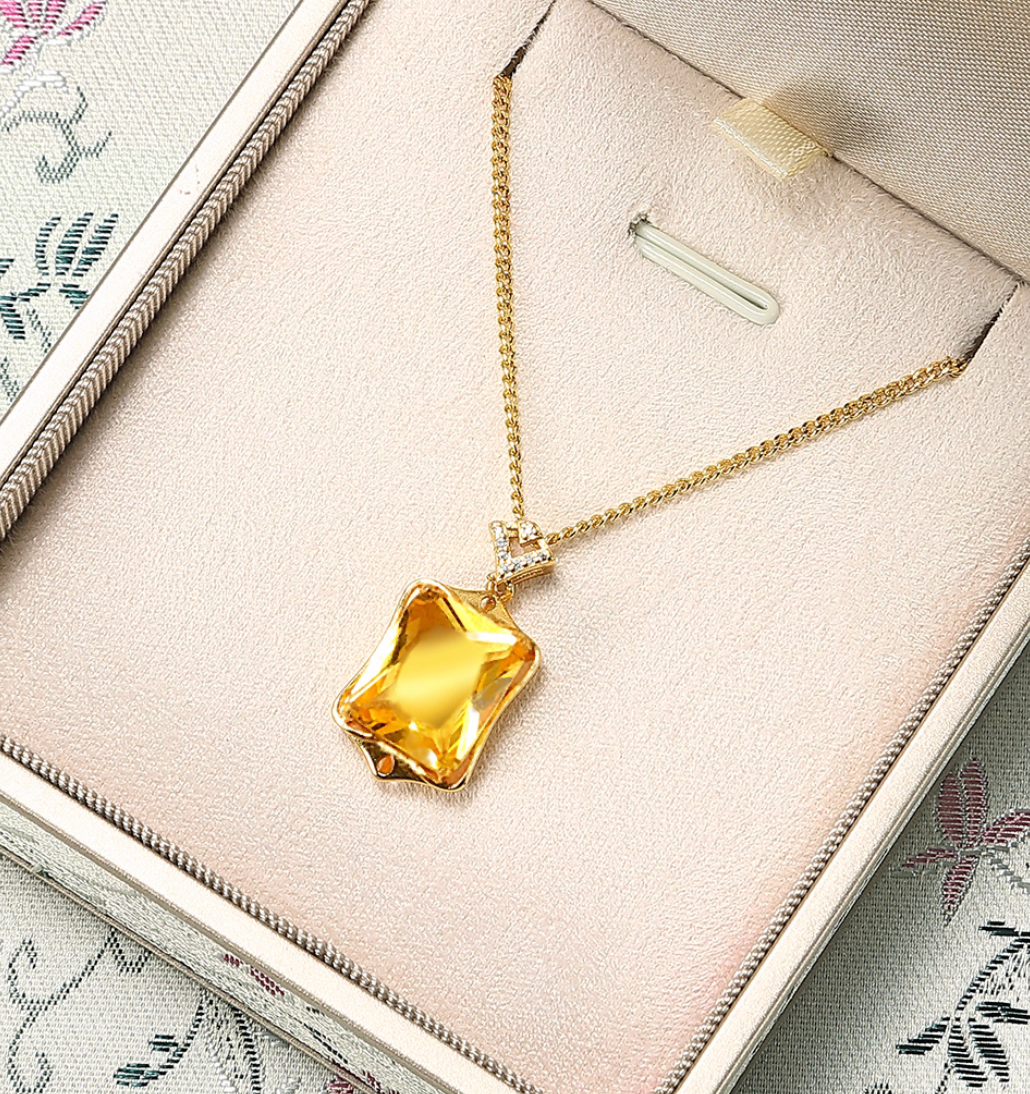 Chinese-style jewelry box